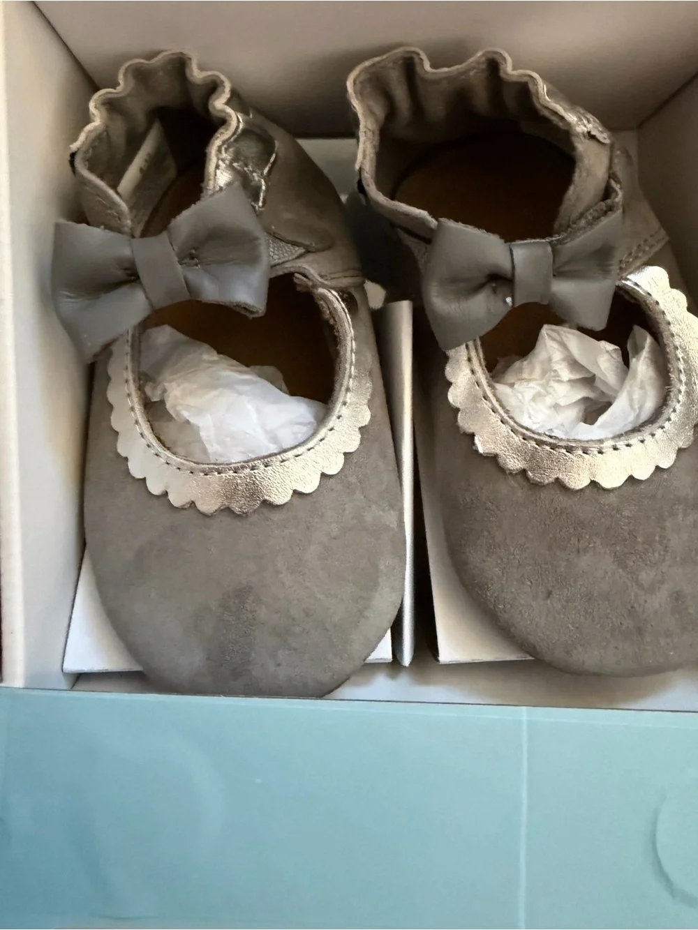 Robeez Baby Mary Jane Shoes in Metallic Silver